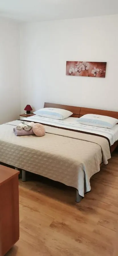 Apartments Zdenka Labin