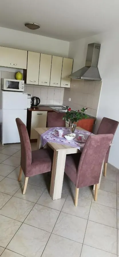 Apartments Zdenka Labin